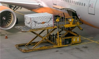 Transport aerian - tot ce trebuie sa stiti pentru a va consolida logistica