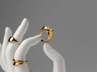 Ce dobânzi sunt practicate pentru amanetarea metalelor prețioase?